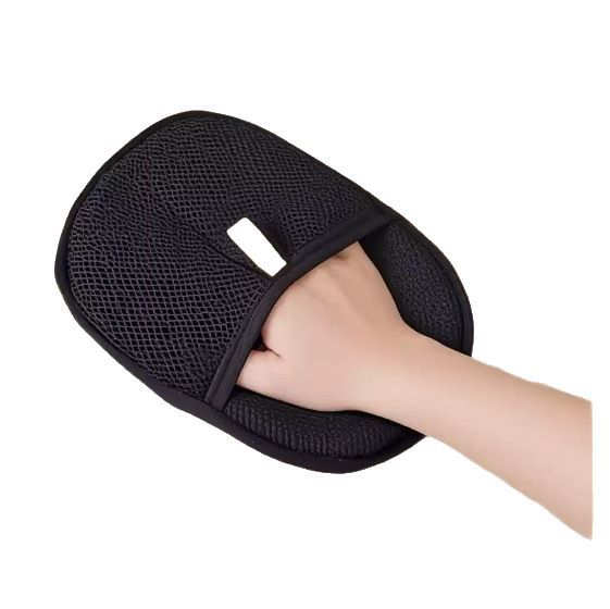 Silicone pet grooming mitt for short and long fur